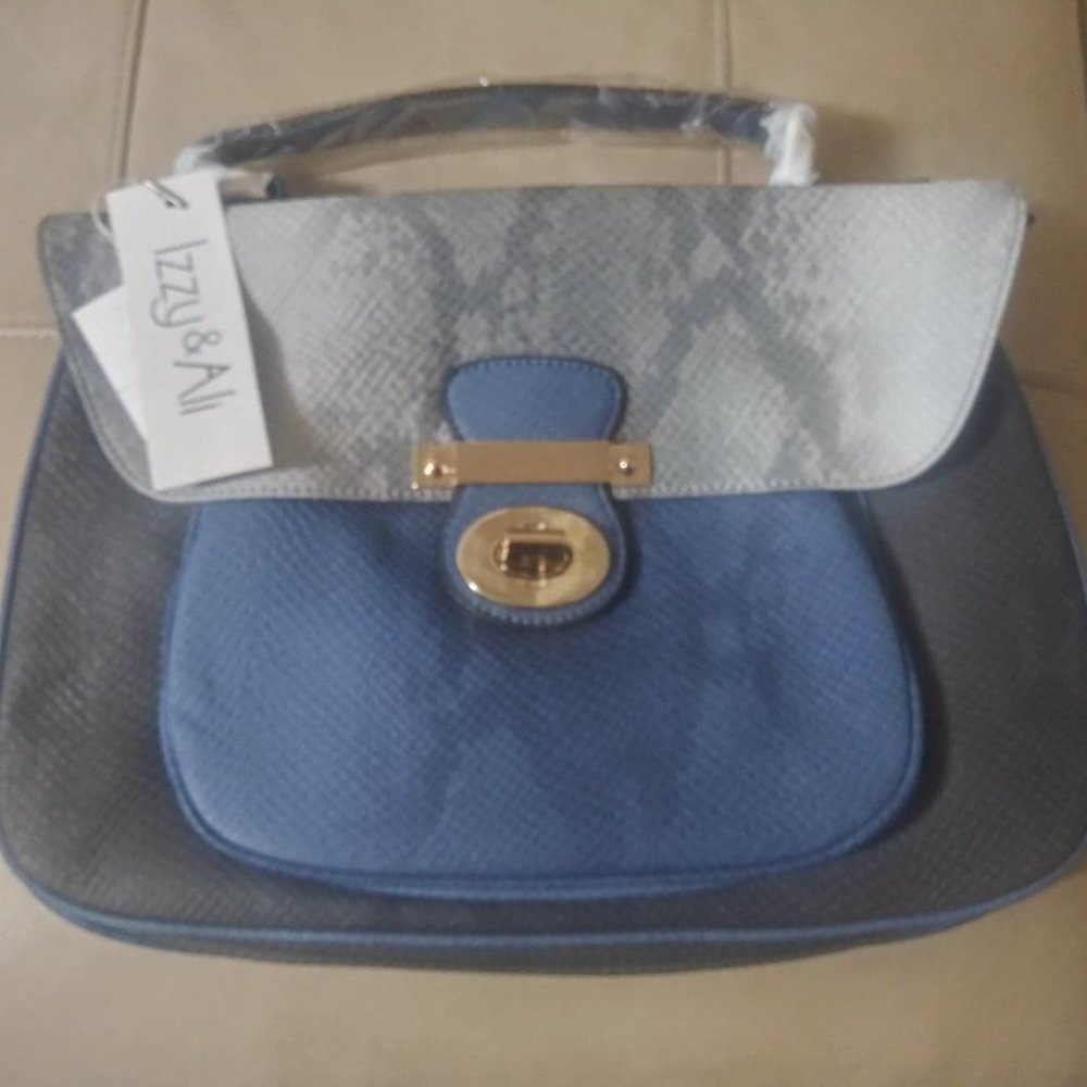 Izzy & ali faux snakeskin women's purse